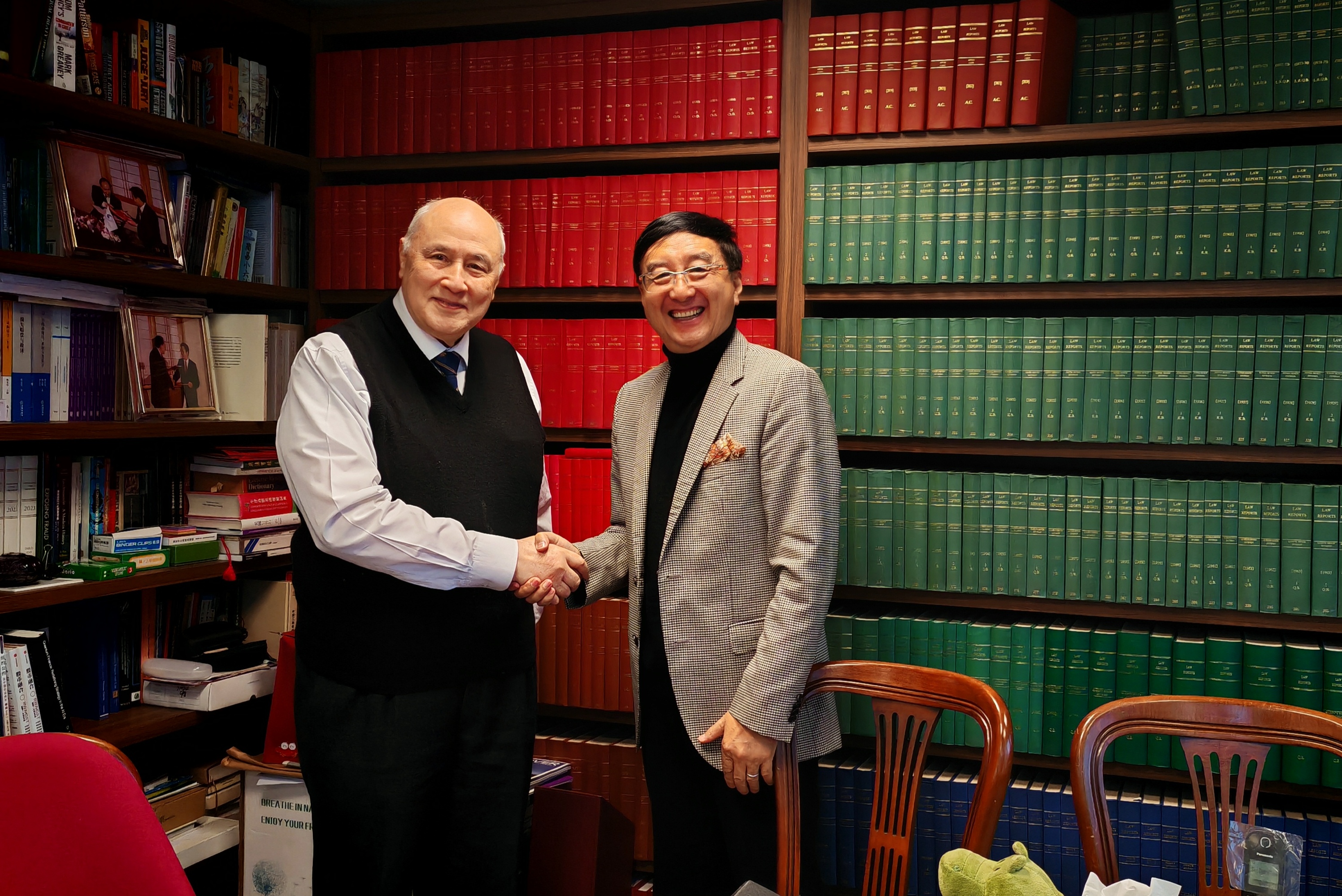 万宁对话梁定邦：一位亲历者眼中的中国资本市场四十年