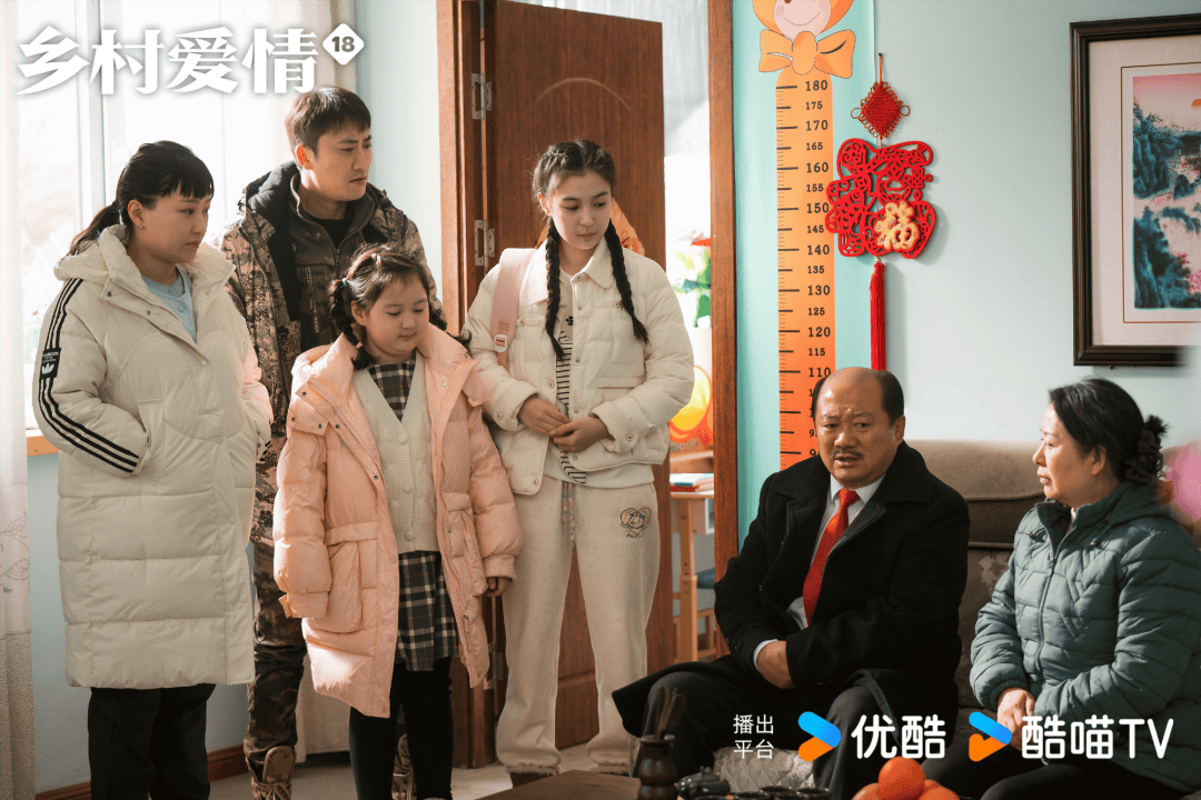 长视频喜剧大乱斗，谁能“笑”着过年？