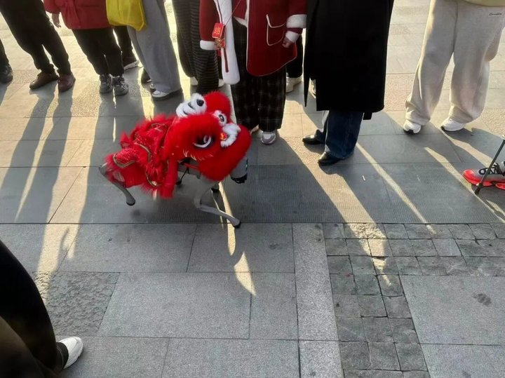 1亿上春晚后,王兴兴们继续过苦日子