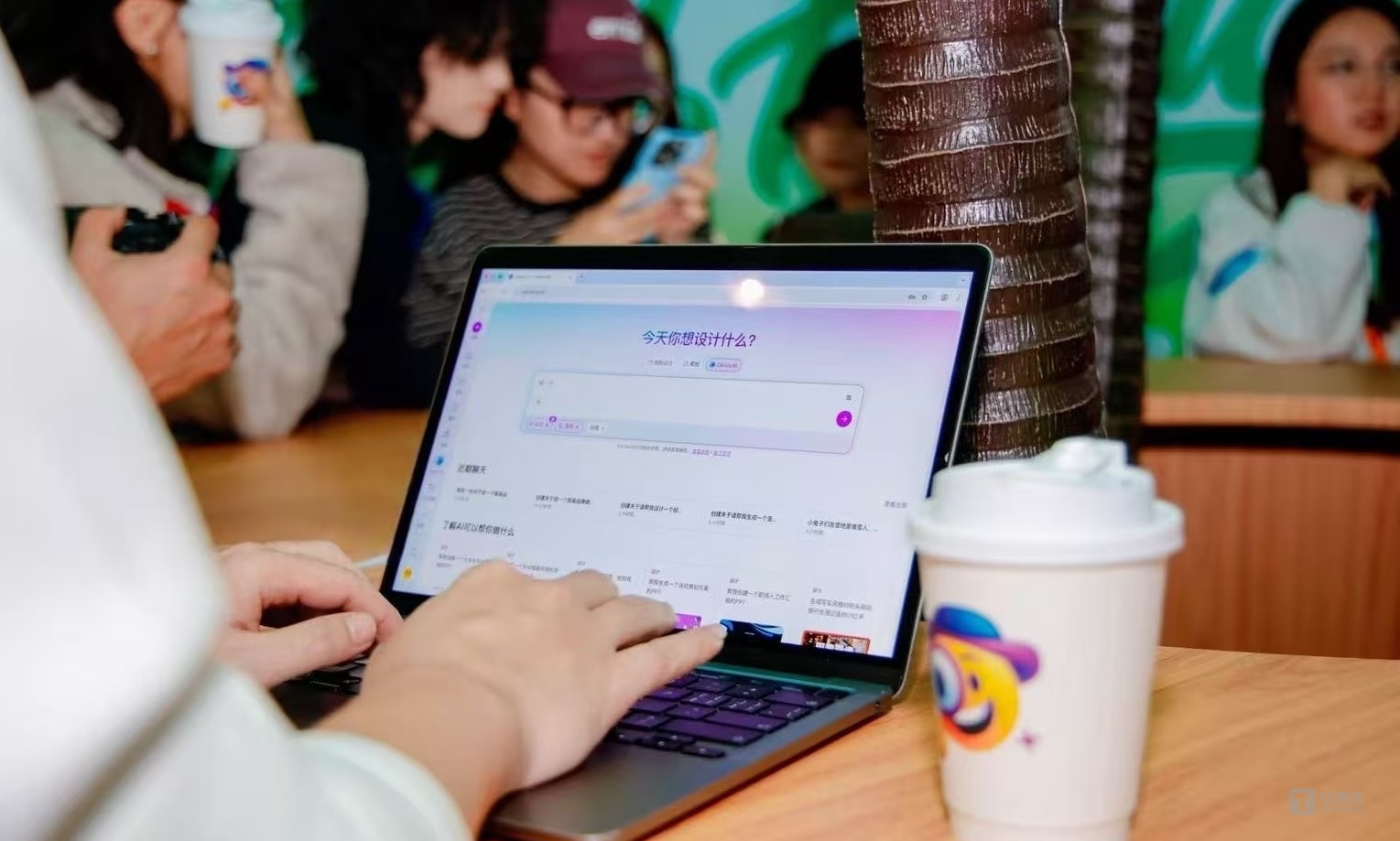 对话Canva可画中国王可辛：AI始终是人的乙方｜AGI独家