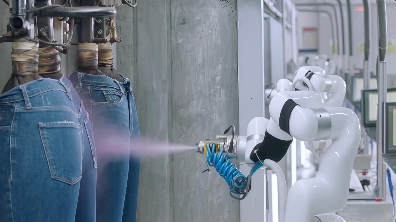 獵豹移動AI轉(zhuǎn)型迎來質(zhì)變：2025年經(jīng)營扭虧為盈，AI及其他業(yè)務(wù)Q4占比近50%