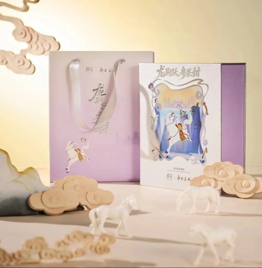 挨骂含泪赚3000万，谁在制造二次元IP香水的“暴利神话”？