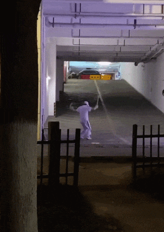 海底捞，快捞不动人心