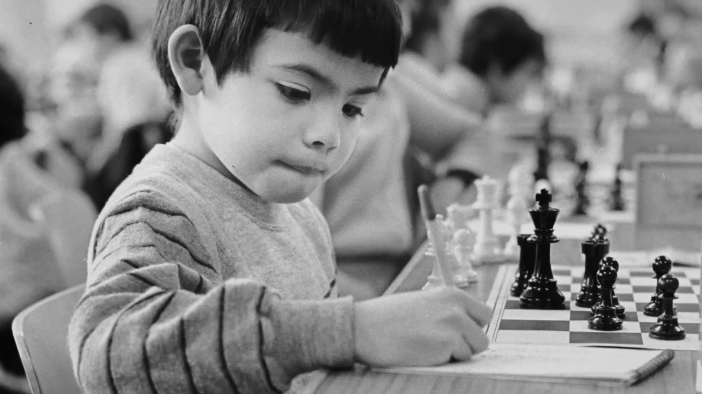 聊聊DeepMind创始人哈萨比斯：一个科学家与失控的AI竞赛