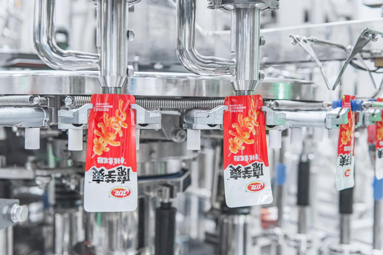 存量厮杀下的逆势样本：净利大增33.6%，卫龙凭什么？