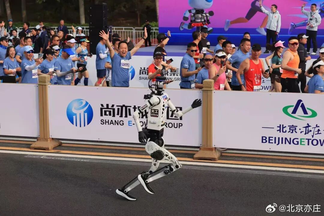 荣耀机器人夺冠，只是“应试”高手？