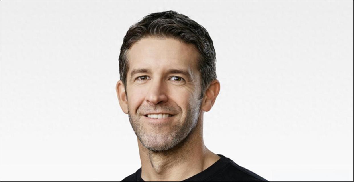 库克交棒，特努斯接掌 4 万亿帝国：AI 时代的真正大考才刚开始