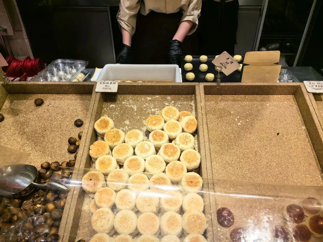 新晋排队王“新鲜零食”，到底是行业风口还是智商税？