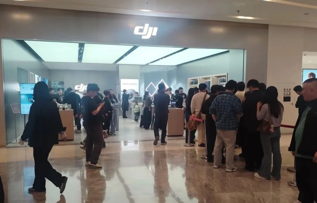 DJI vs Insta360 Battle as Phone Giants Enter