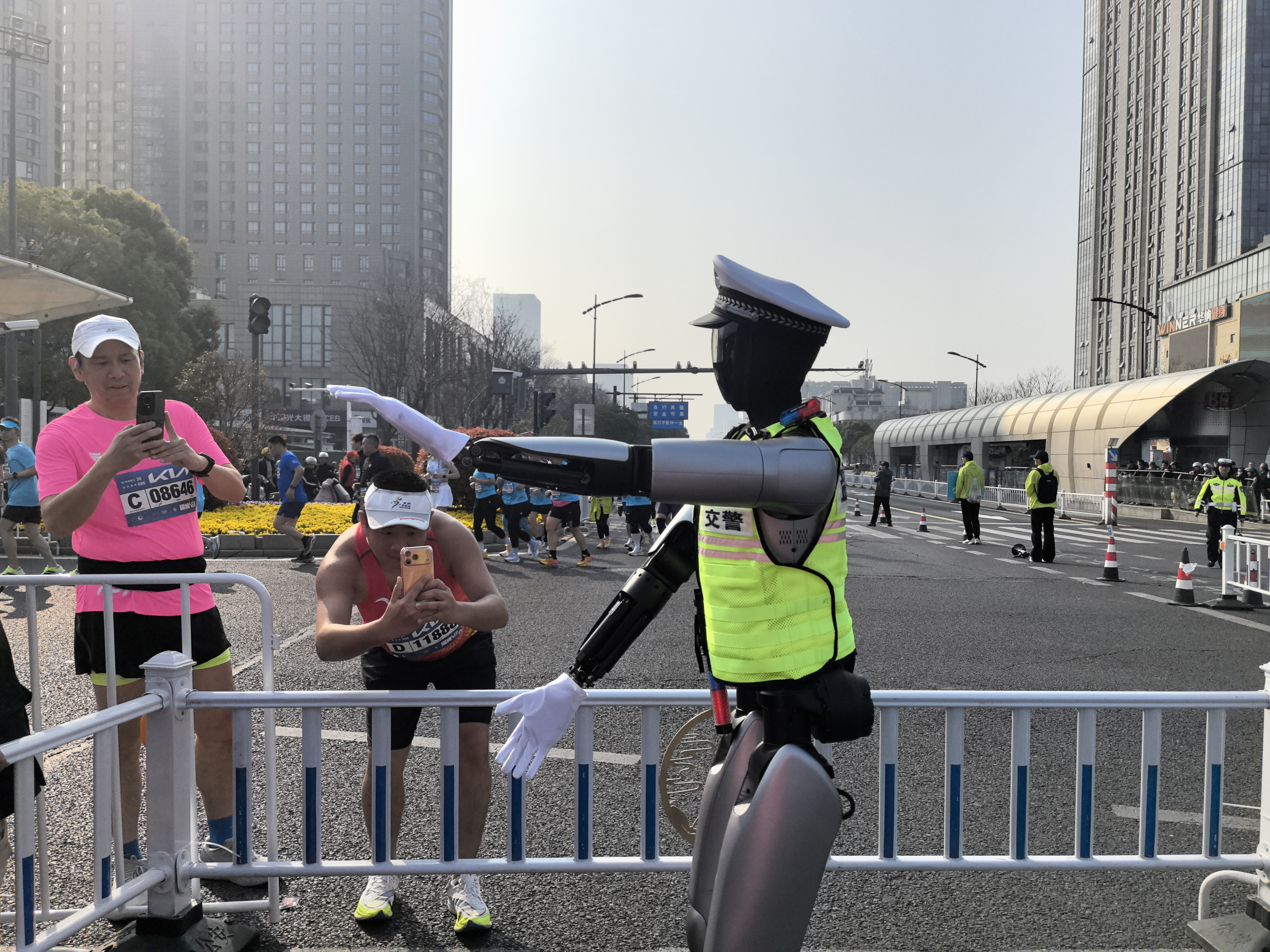 魔法原子斩获1.5亿元超大订单，创大健康行业新纪录