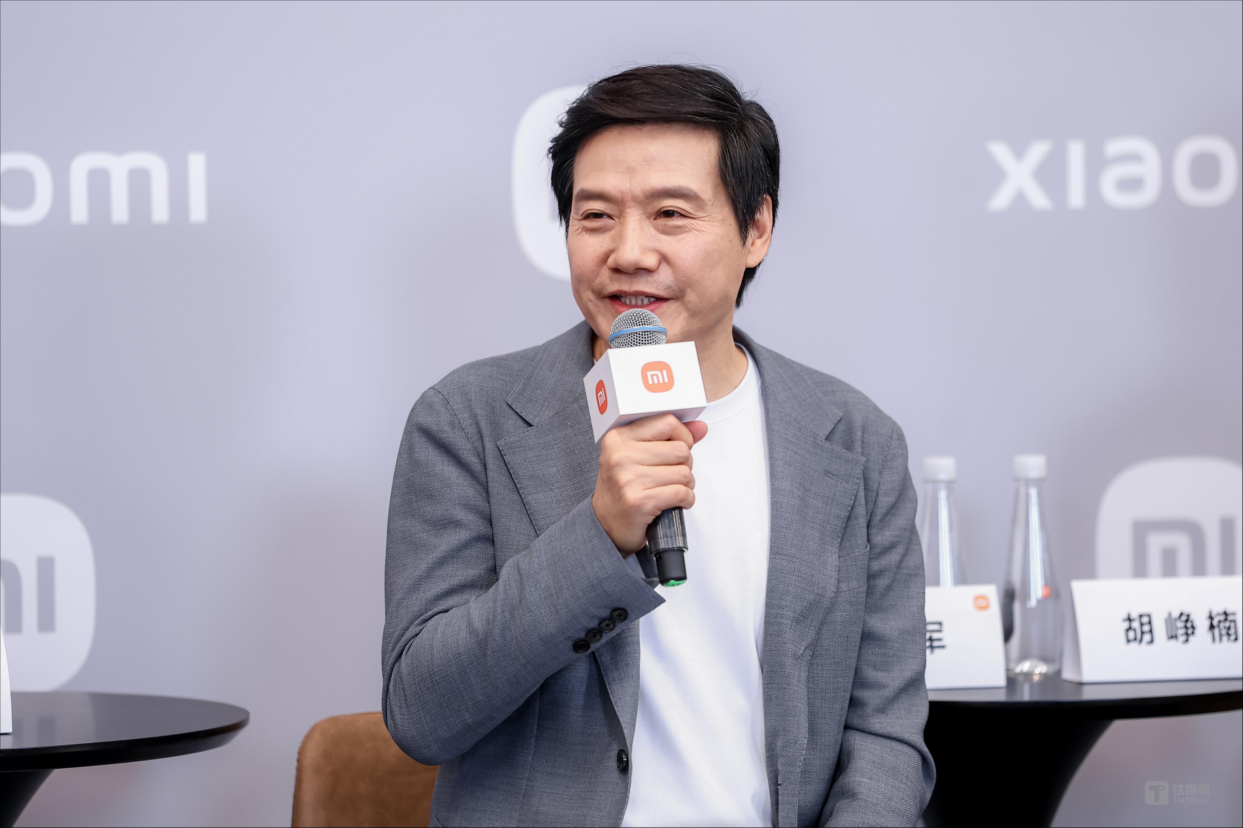 对话雷军：造车是十年之功，不争一个月之长短