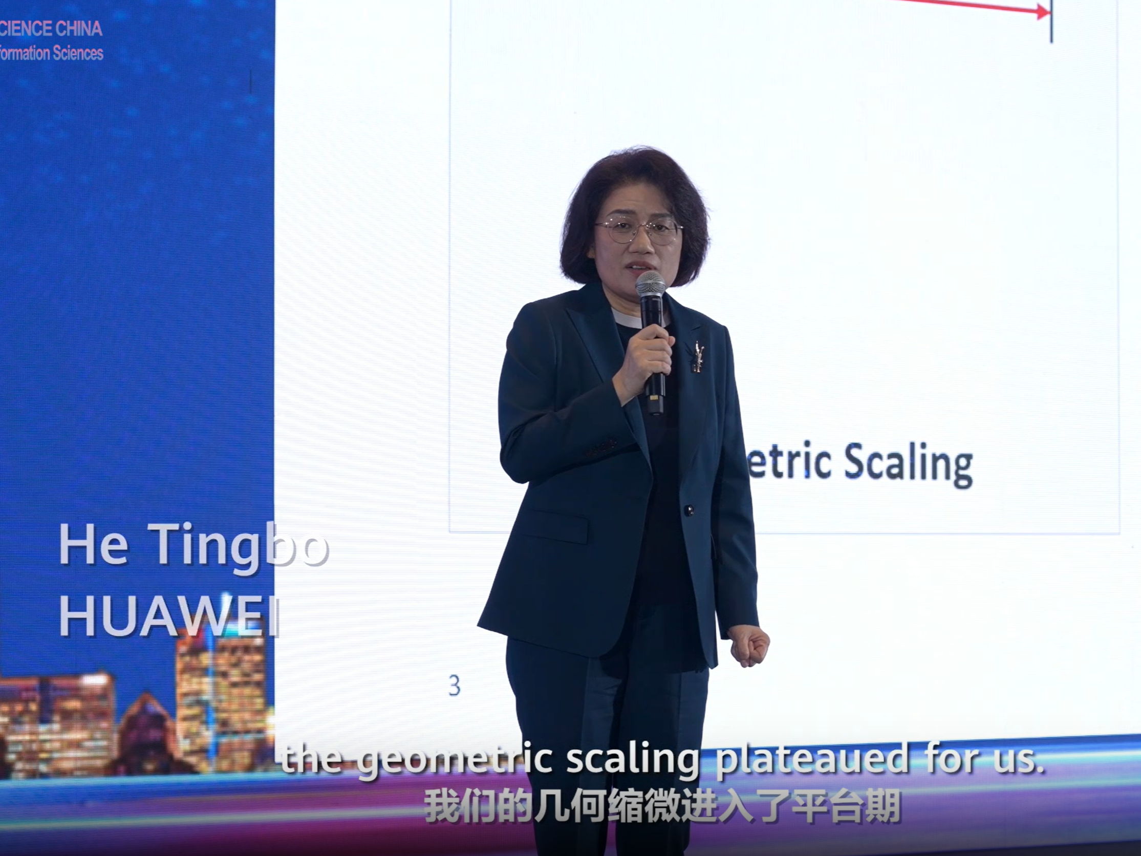 晶体管密度单代涨55%不靠新制程：华为“韬（τ）定律”说了什么
