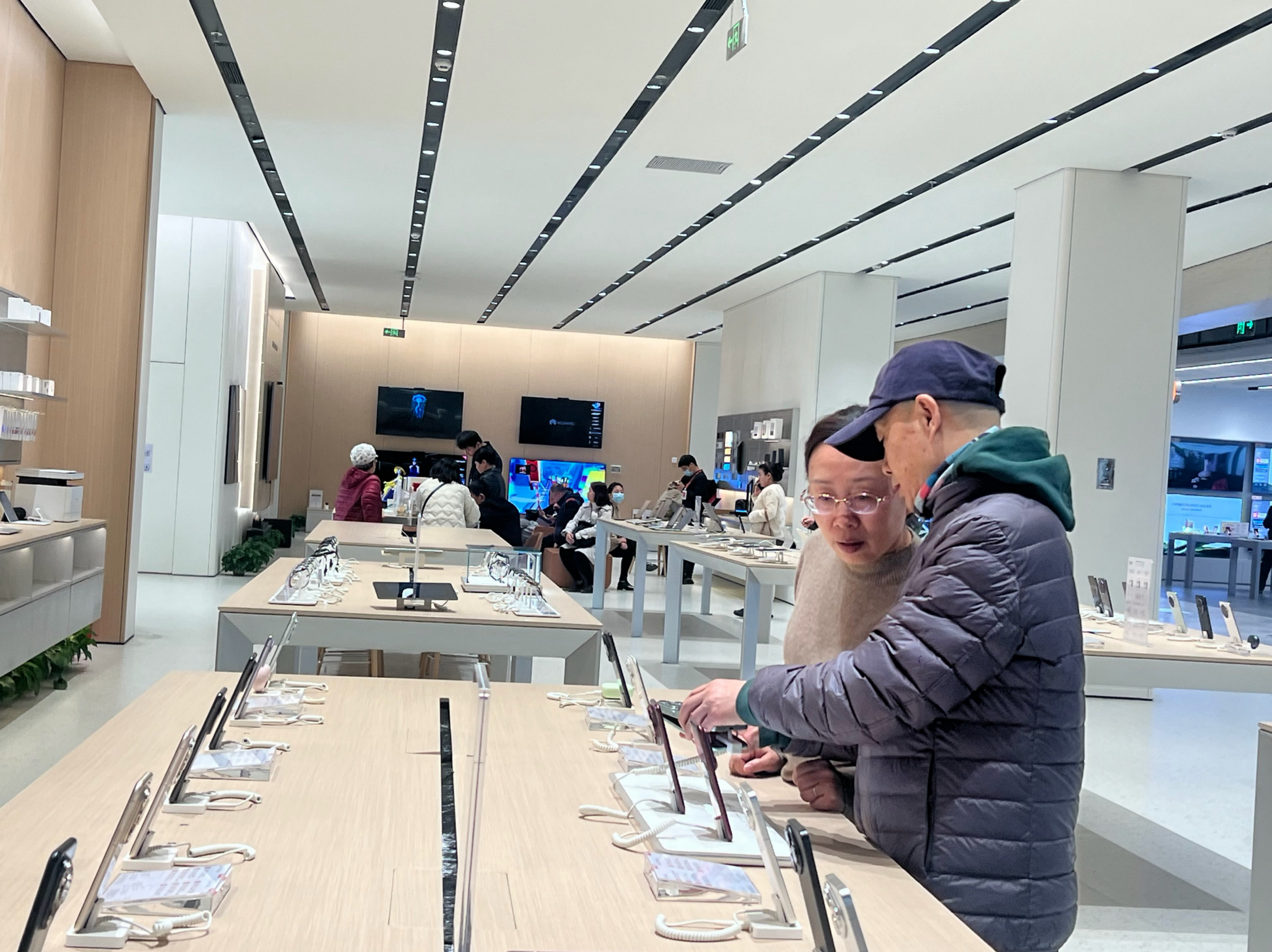 国产手机品牌表现优异，第一季度拉美智能手机市场增长3%