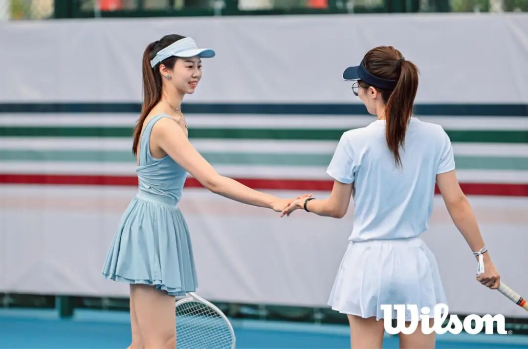 找漂亮女孩打网球赛，Wilson就可以成为lulu？
