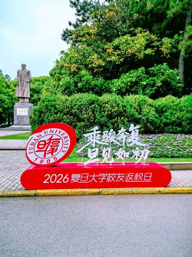 初代丁克老了：组团养老、被迫离婚，还有人生了二胎