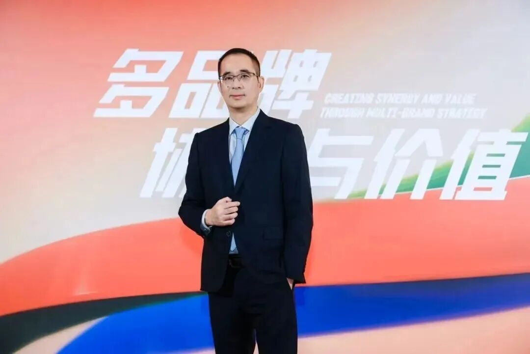 徐阳卸任CEO：零售实验没跑通，安踏必须寻找新打法