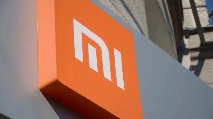 Xiaomi Presses Huawei and Apple in China’s Crowded Premium Phone Market