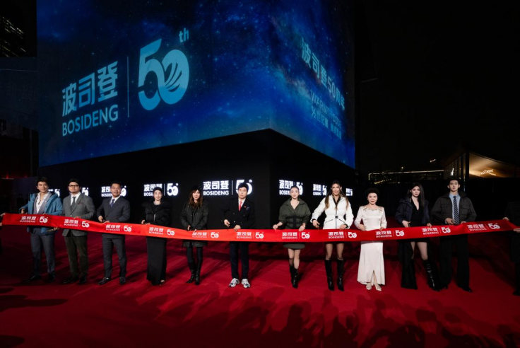 波司登1/2世纪展于上海西岸梦中心启幕；可隆携手觅蓝共建囊谦自然服务中心；丁少翔出任亚玛芬公司董事；乐刻门店突破2500家｜消研所周报