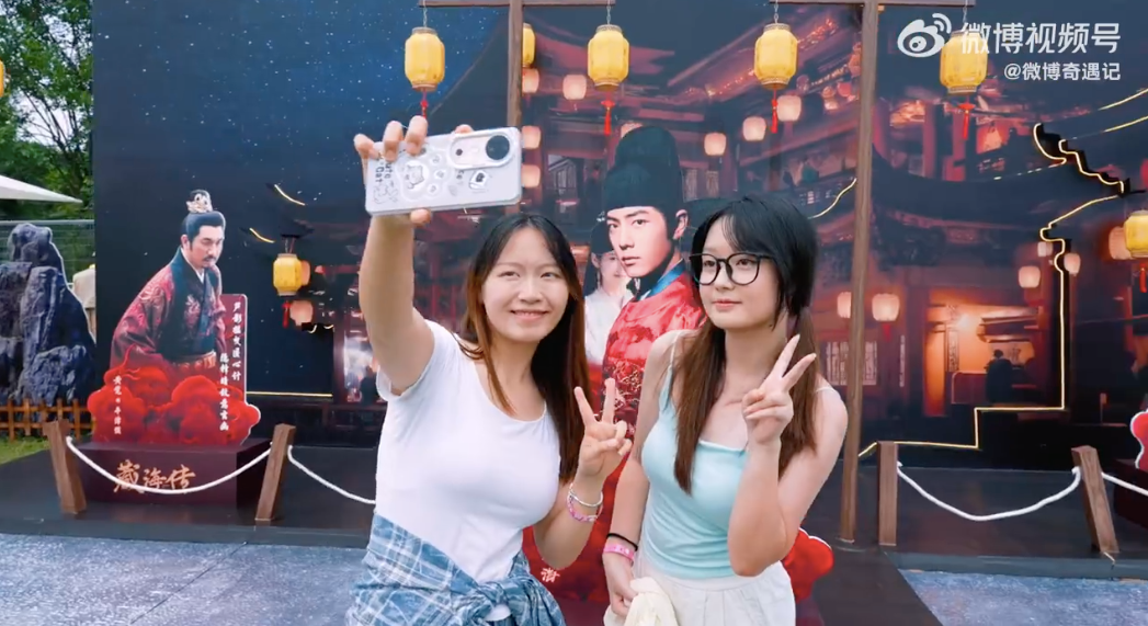 他们在成都共创了一场“奇遇”-锋巢网