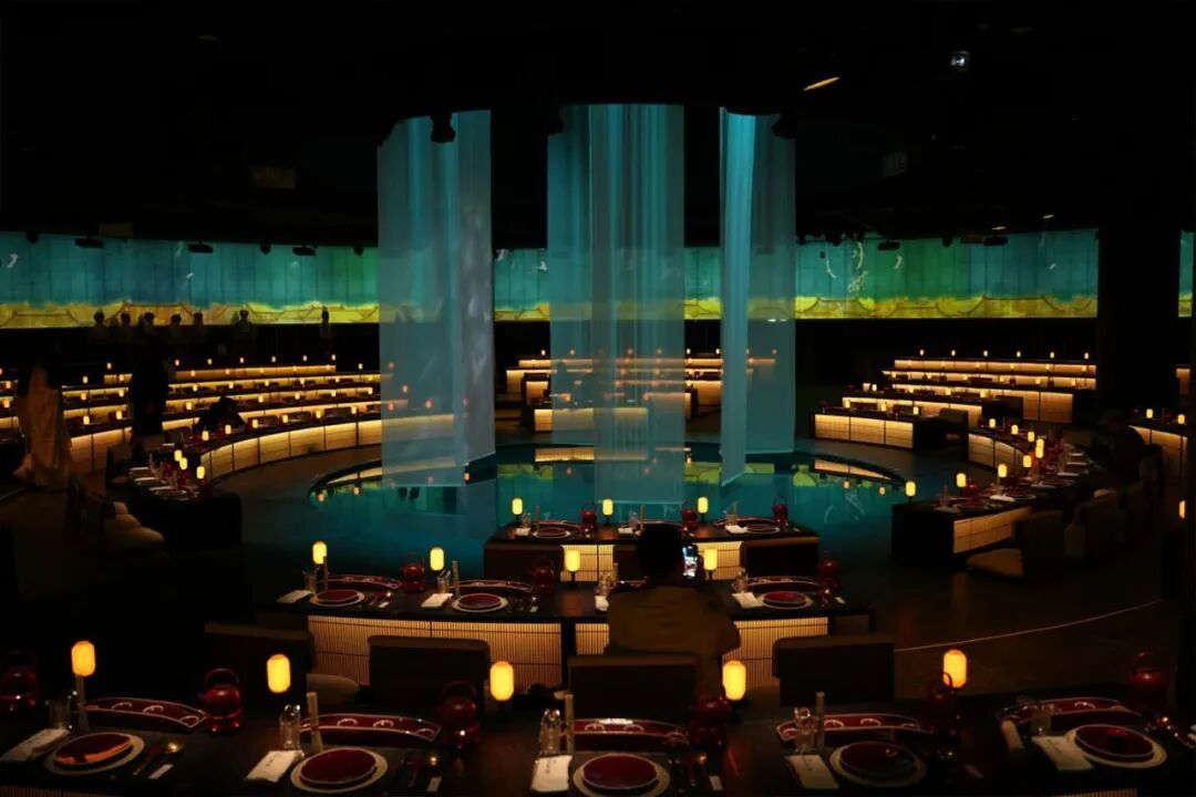 人均500元的宫廷饭，猛攻小城餐桌