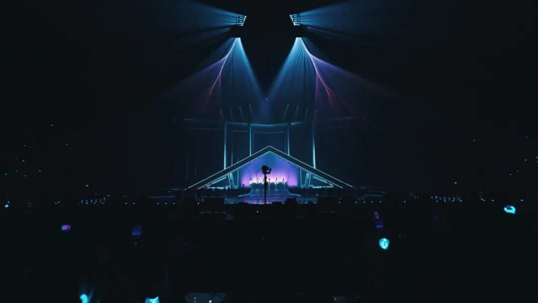 让每个观众都在第一排:佳能EOS VR系统助力现场演出进入沉浸时代-锋巢网