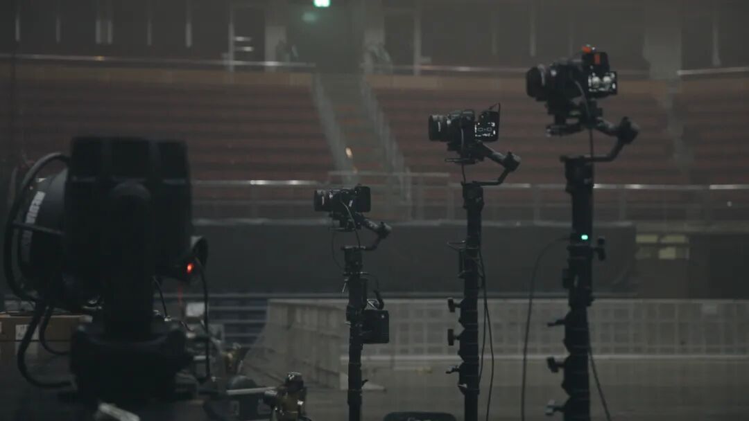 让每个观众都在第一排:佳能EOS VR系统助力现场演出进入沉浸时代-锋巢网