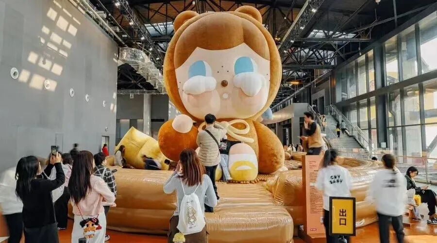 为什么海外市场成了影响泡泡玛特价值的关键
