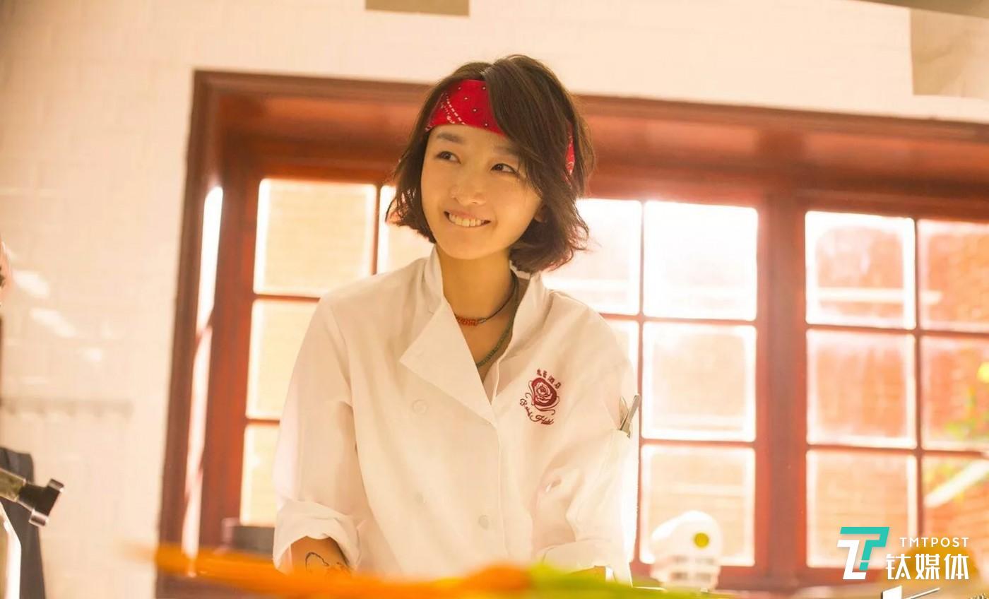 请大董的厨师长来张罗一顿大餐,只不过,下厨房想让你"在家吃"