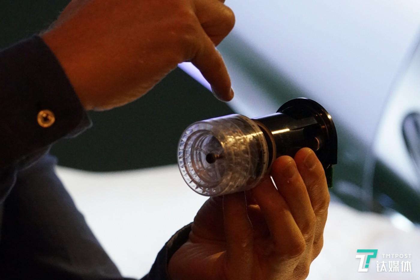 V11马达新增三级定叶轮