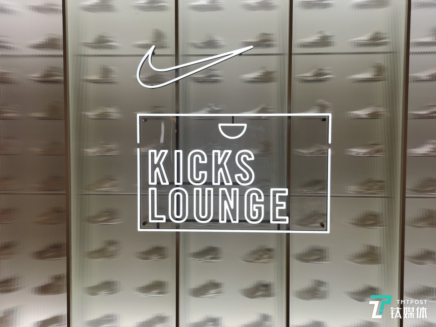 其他样张：焦距5.58mm 光圈：f/1.8 快门速度：1/400s ISO：50