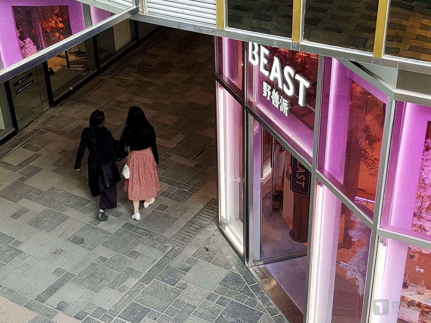 更多样张  焦距：2.09mm 光圈：f/2.2 快门速度：1/s ISO: