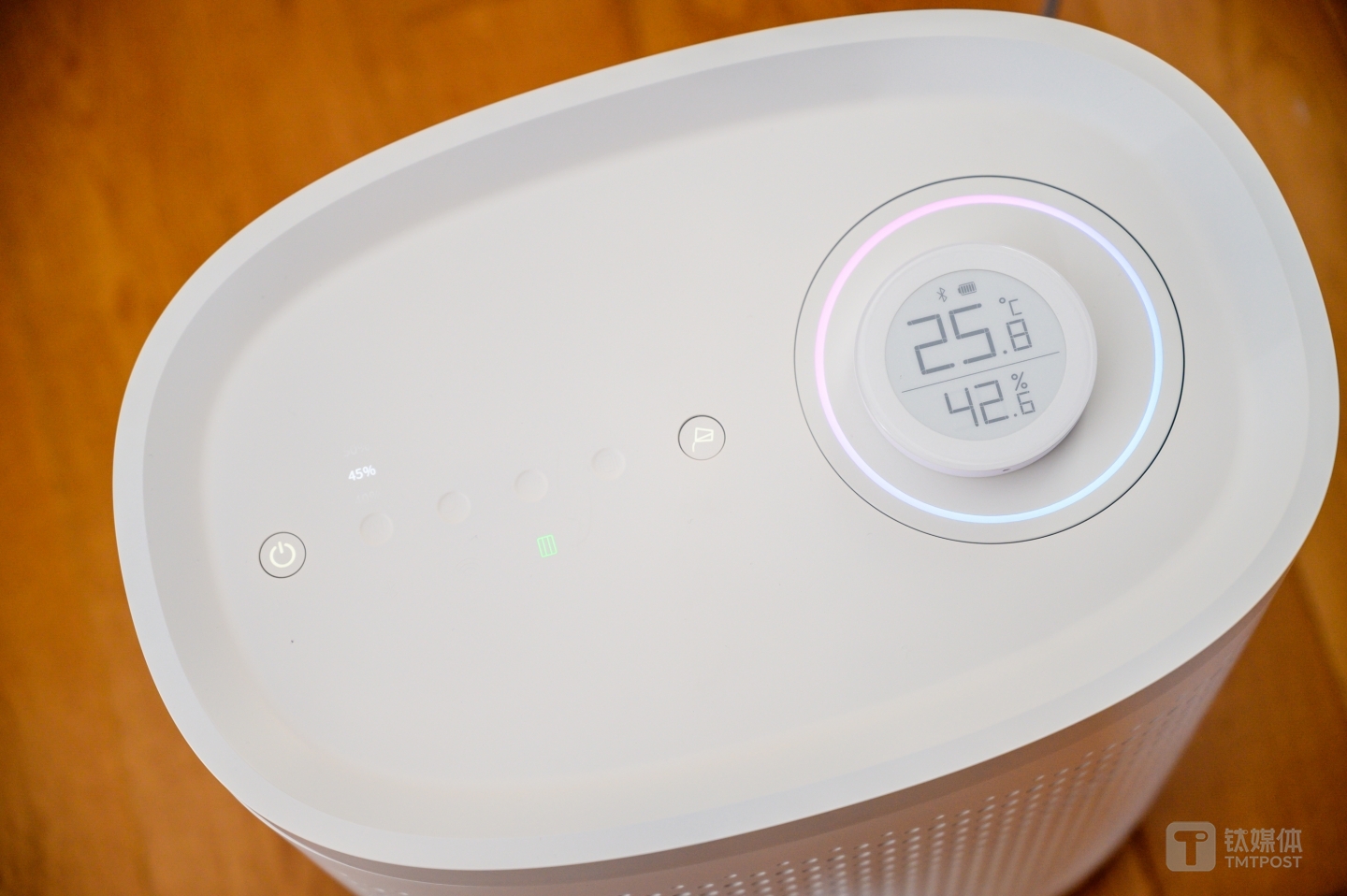 放置传感器与主机连接