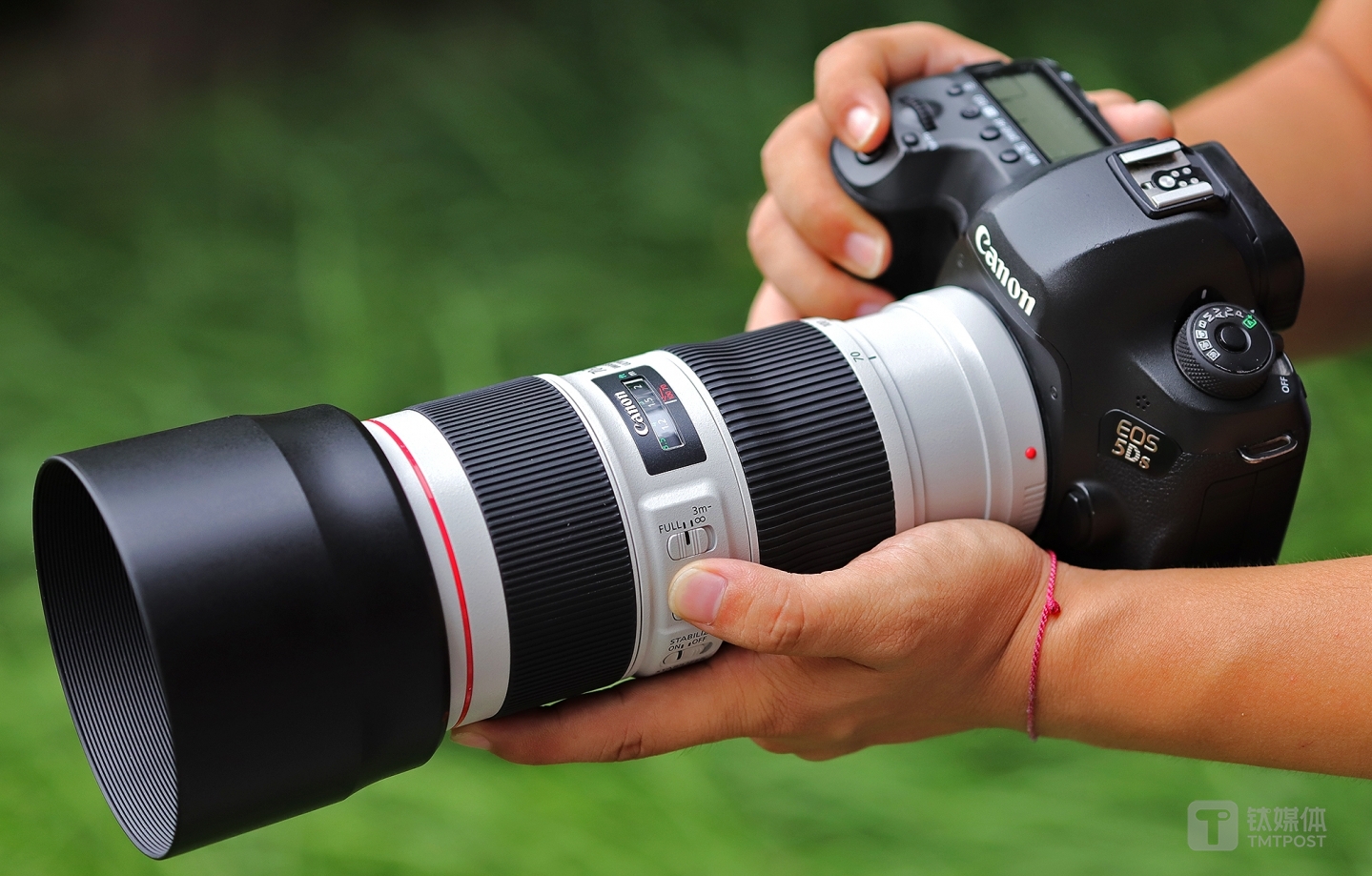 佳能EF 70-200mm f/4L IS II USM镜头+EOS 5DS机身