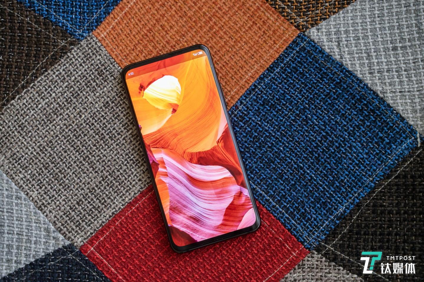 双屏带来的高屏占比