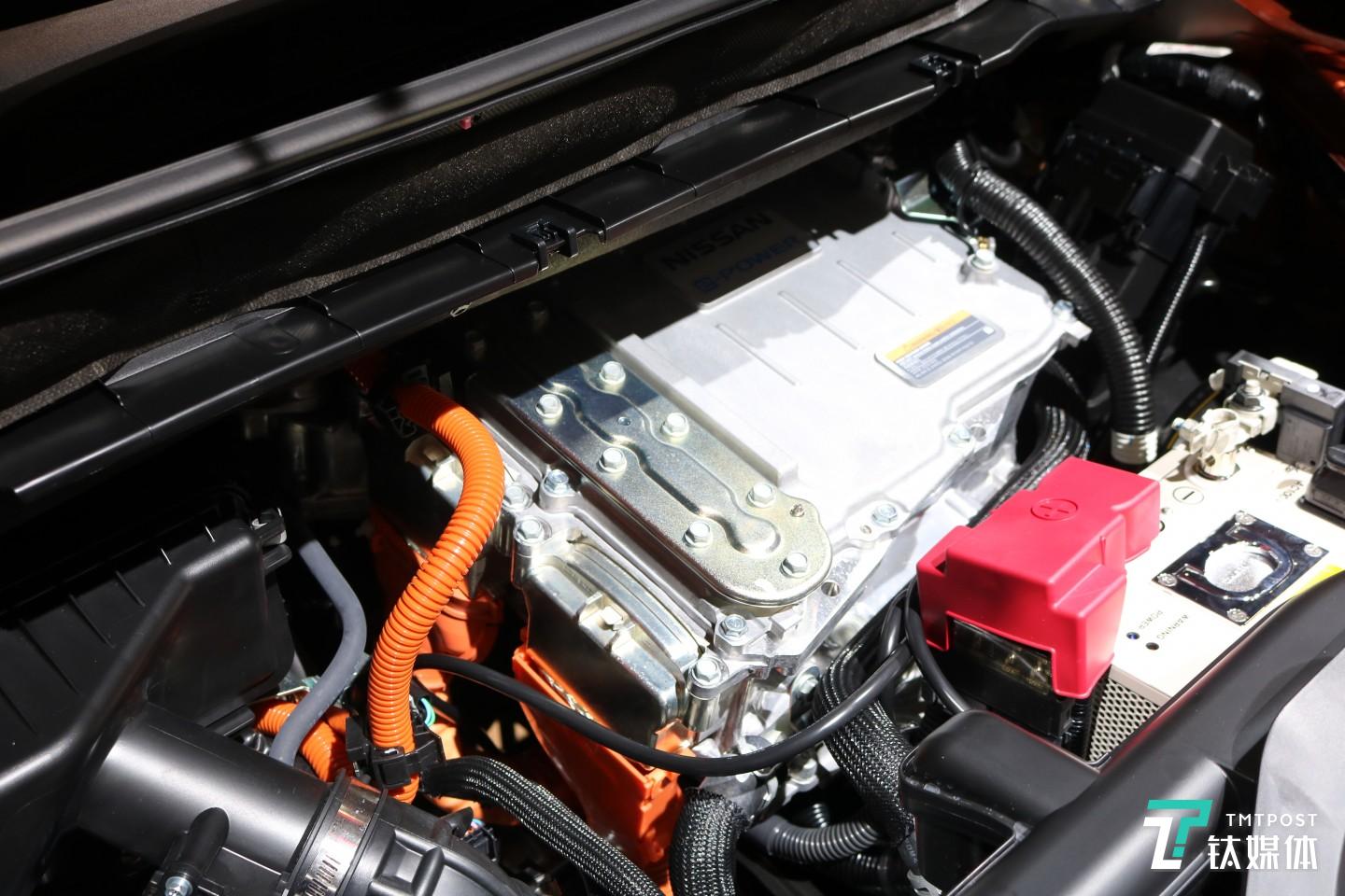 e-POWER智充电动发动机