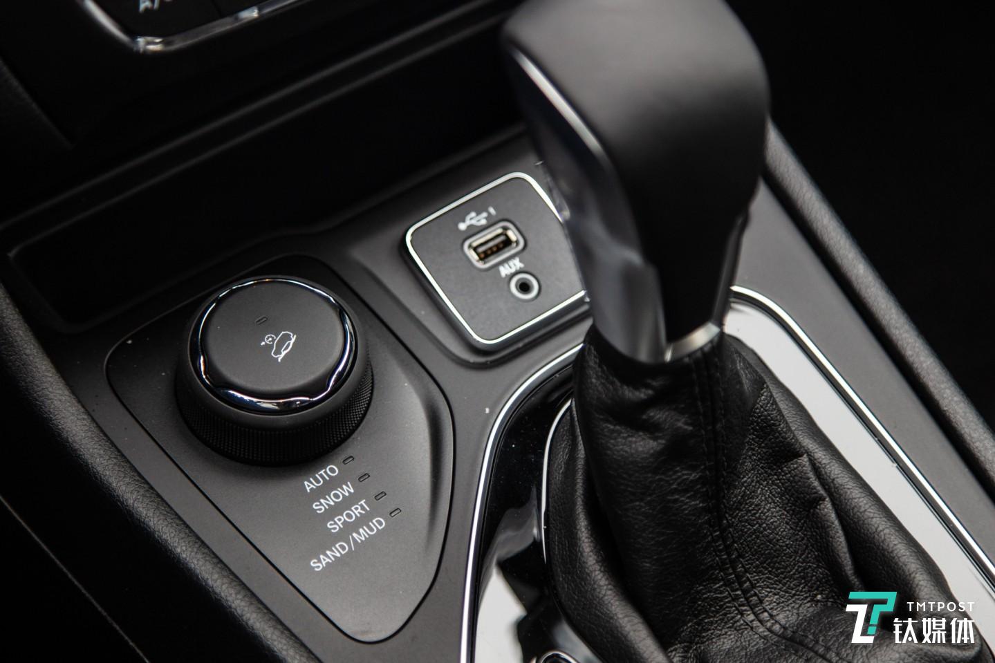 Selec-Terrain全路况模式自选系统