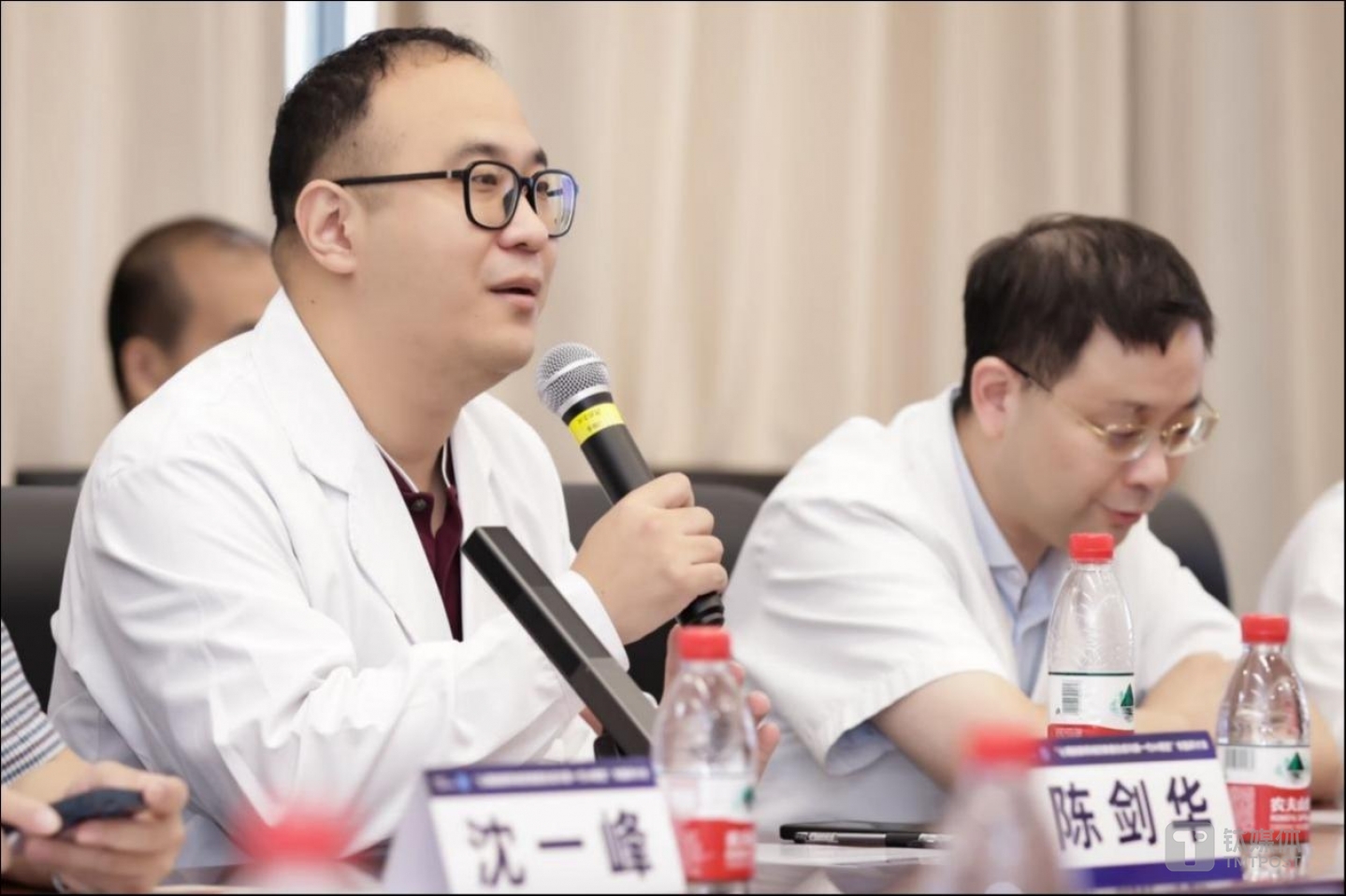 上海市精神衛(wèi)生中心醫(yī)務(wù)部陳劍華主任