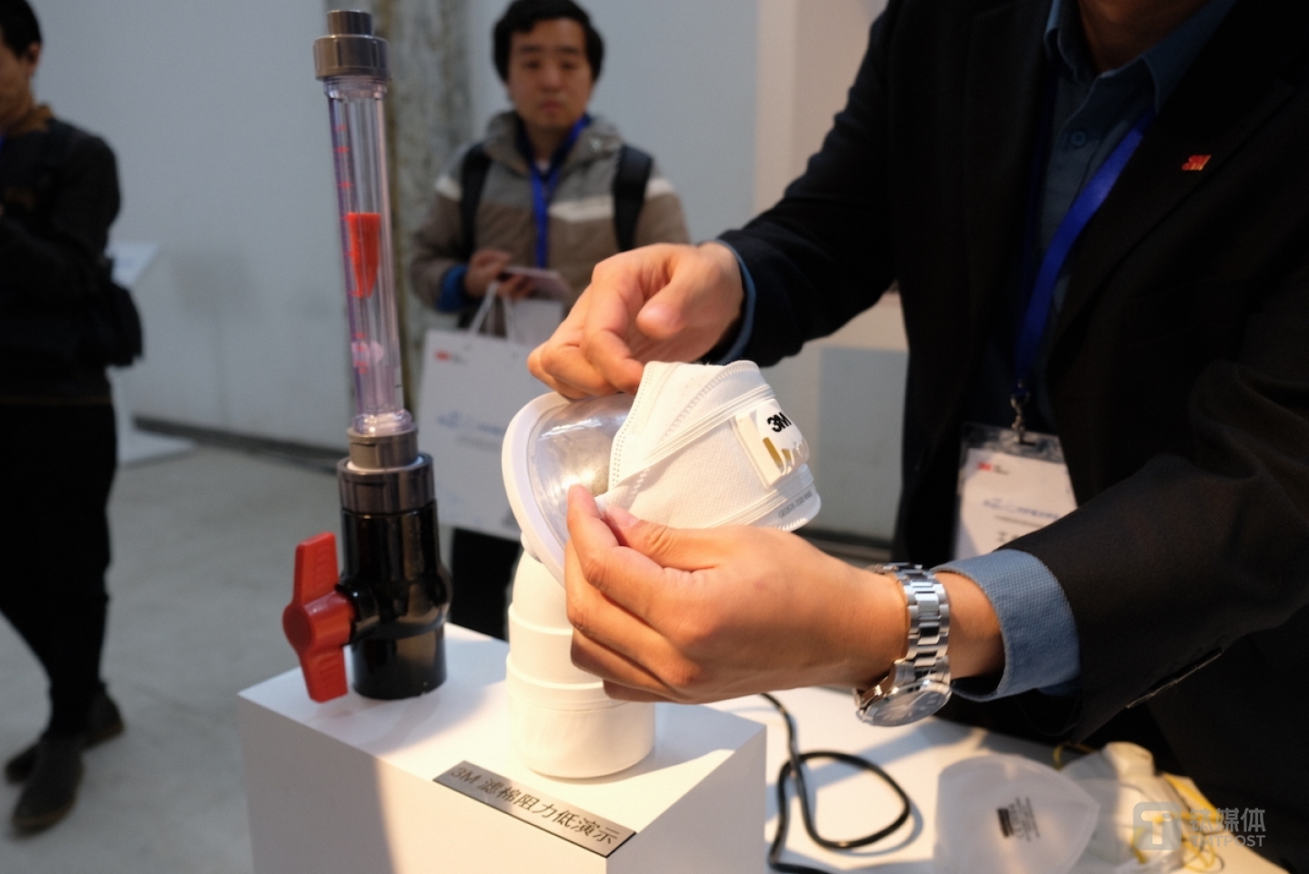 口罩透气性能力展示