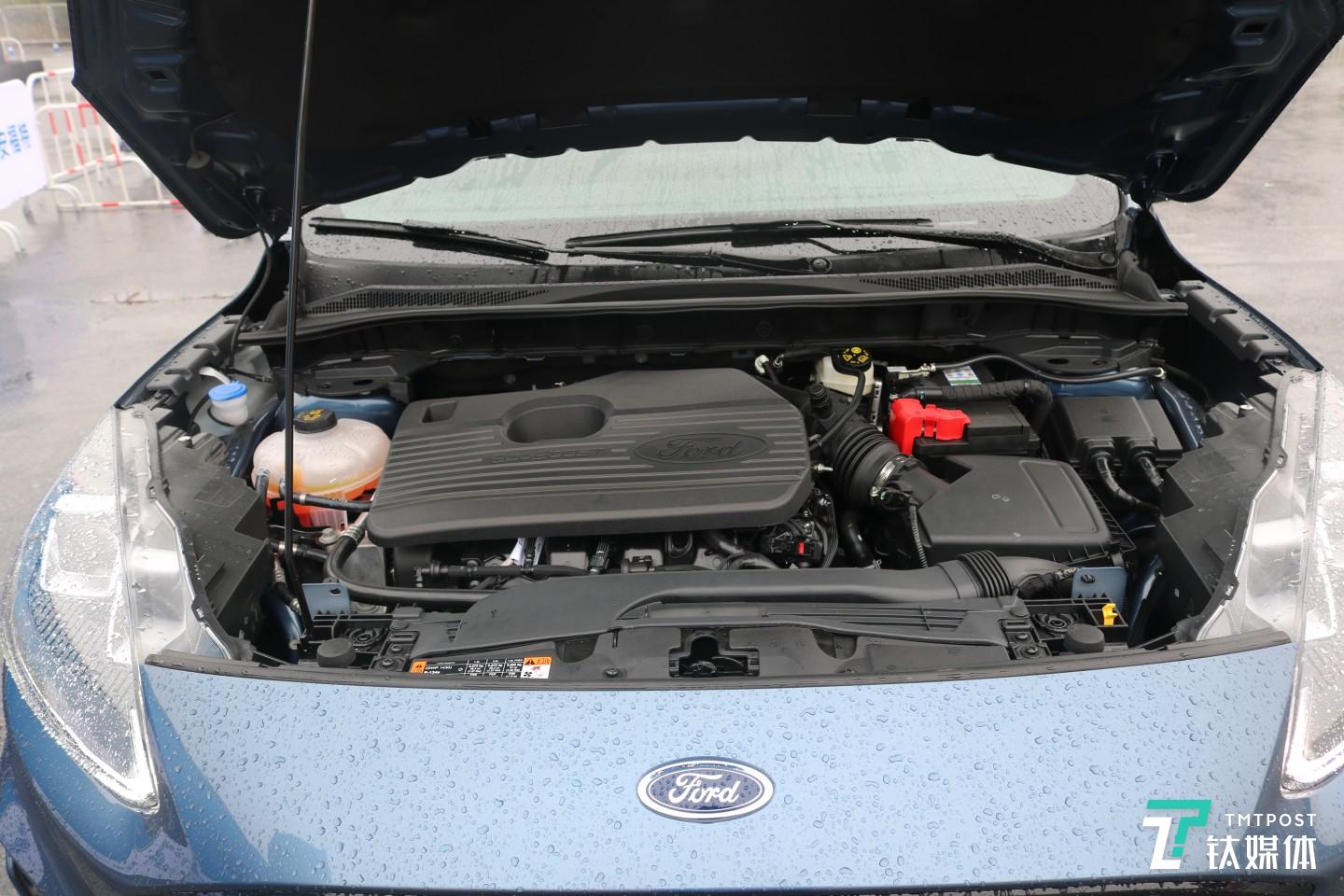 248马力的2.0T发动机