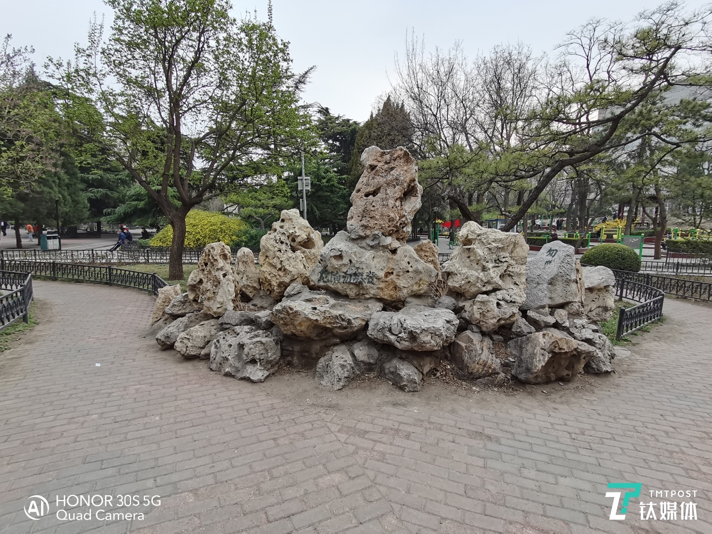 800万像素超广角镜头样张