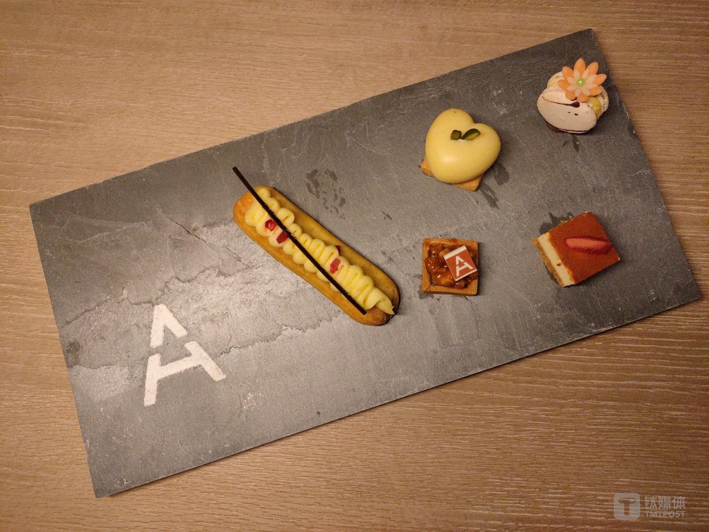 焦距：4.73 毫米 光圈：f/1.7 快门：1/50 秒 ISO：480