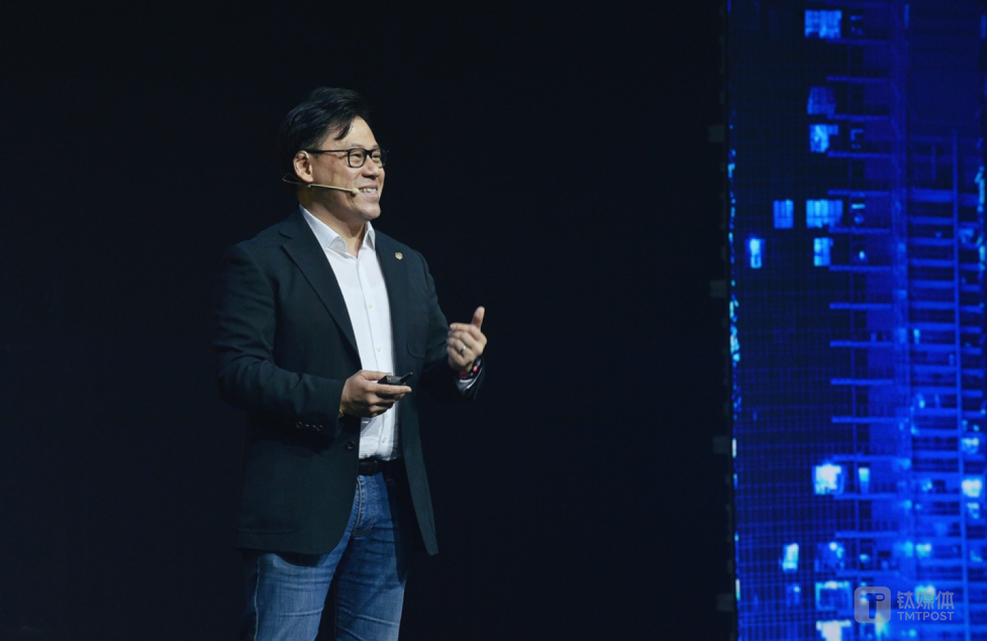 腾讯公司副总裁郑香霖