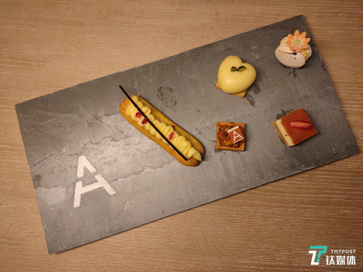 焦距：4.73 毫米 光圈：f/1.7 快门：1/50 秒 ISO：480