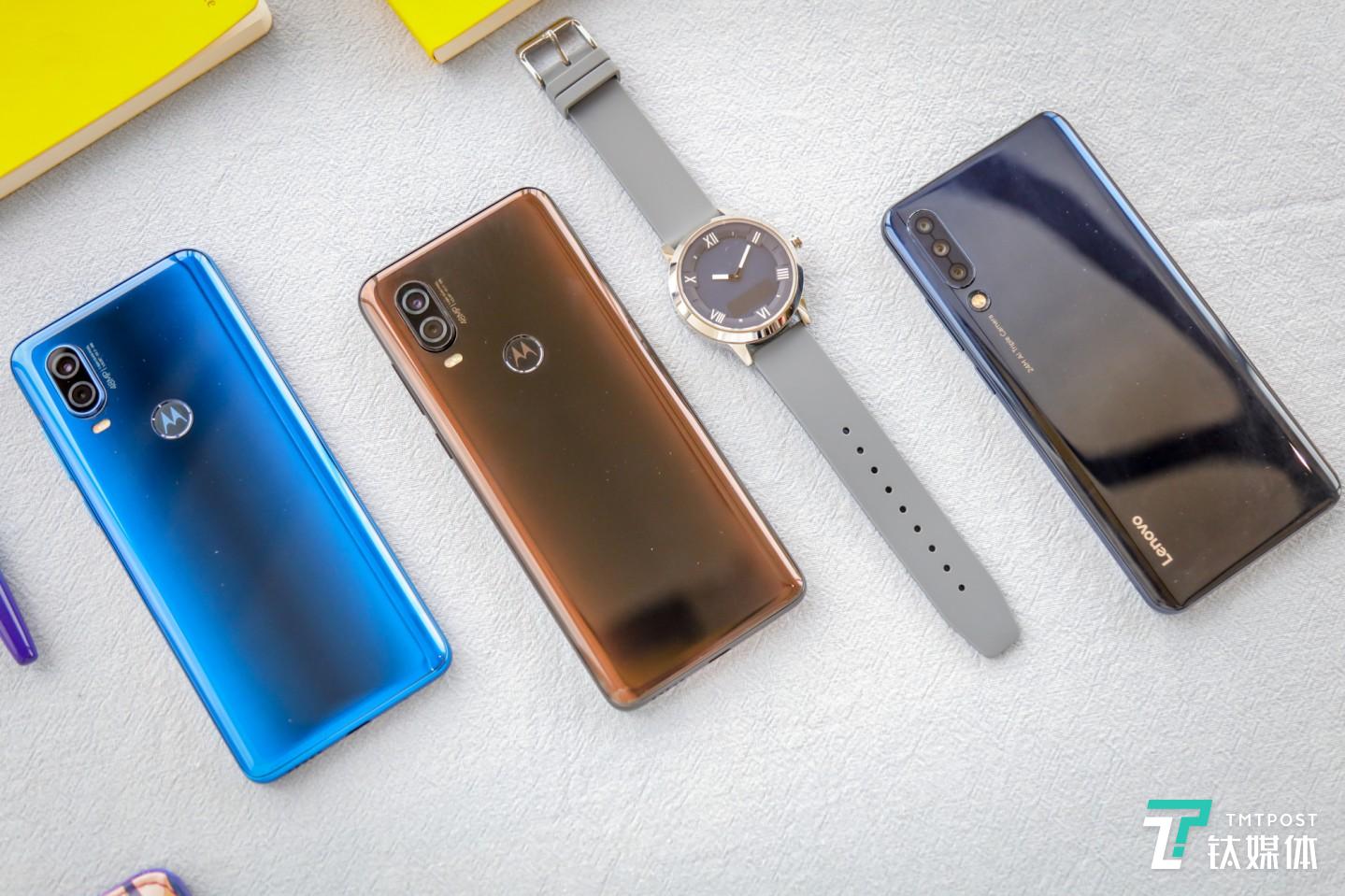 联想 Z6&摩托罗拉 p50