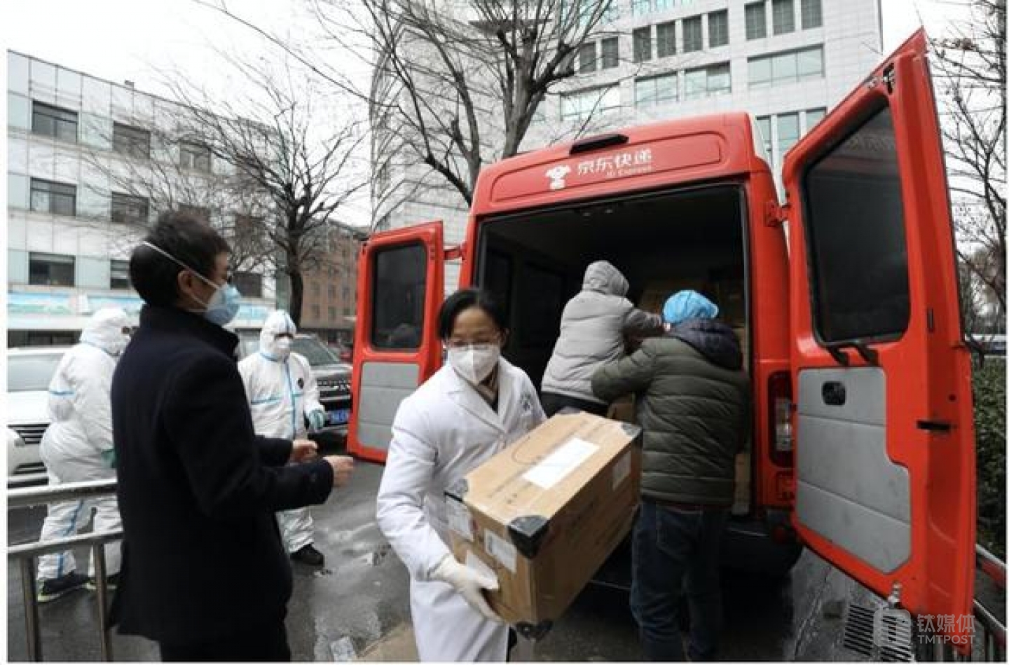 京东提供物流及物资支持