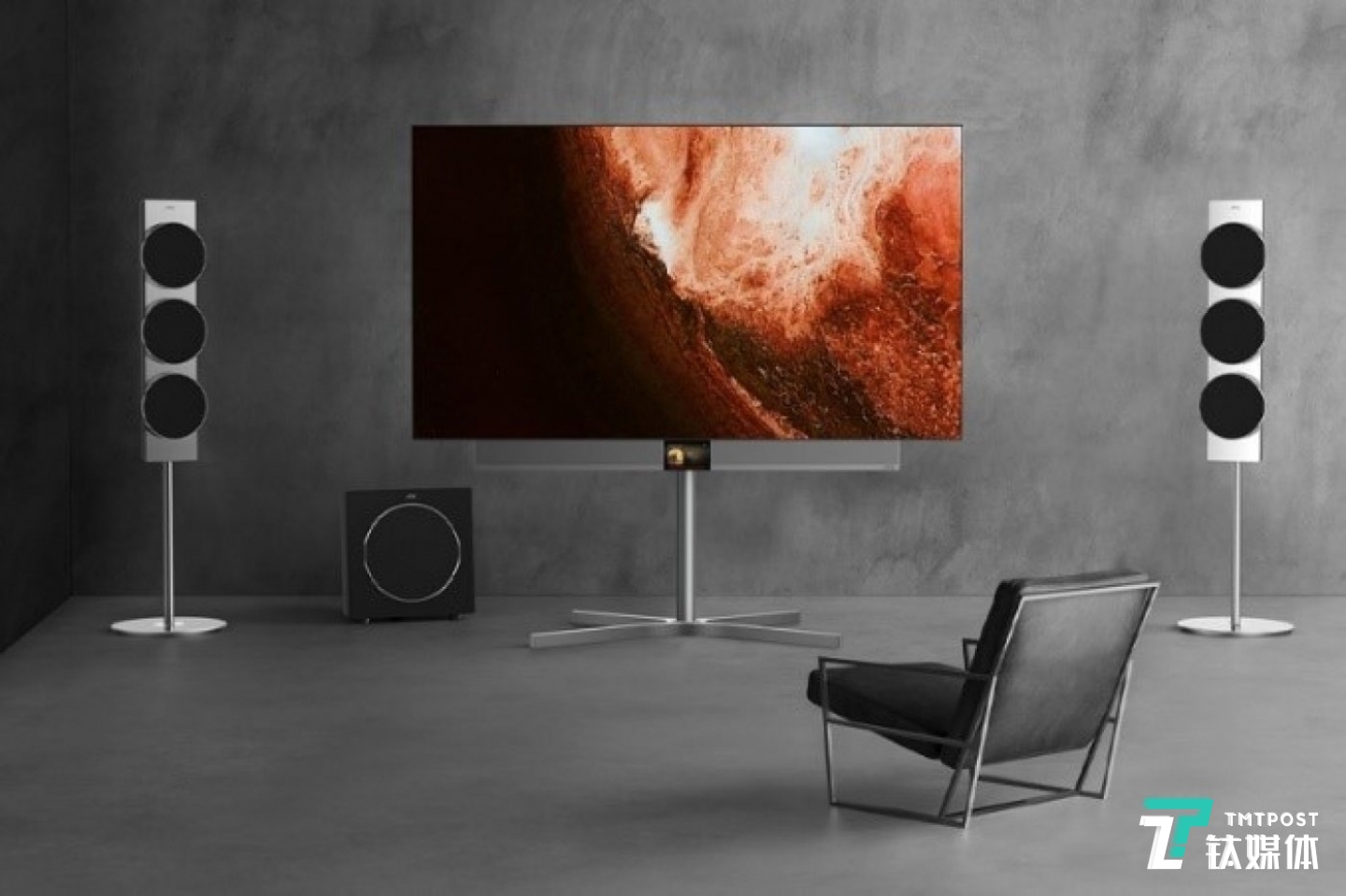 TCL发布5G 8K智屏
