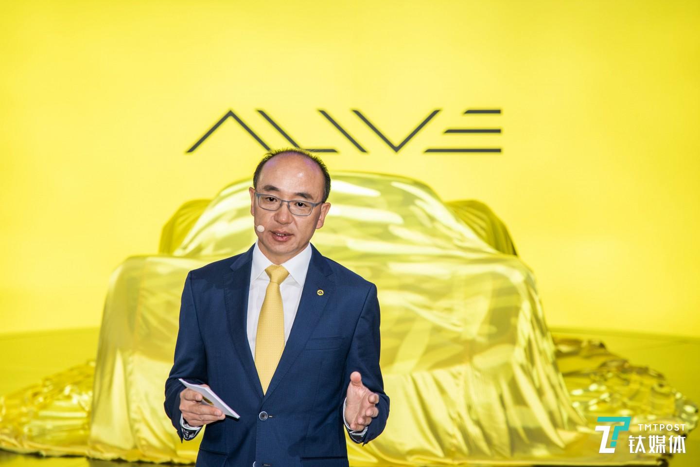 路特斯集团CEO冯擎峰