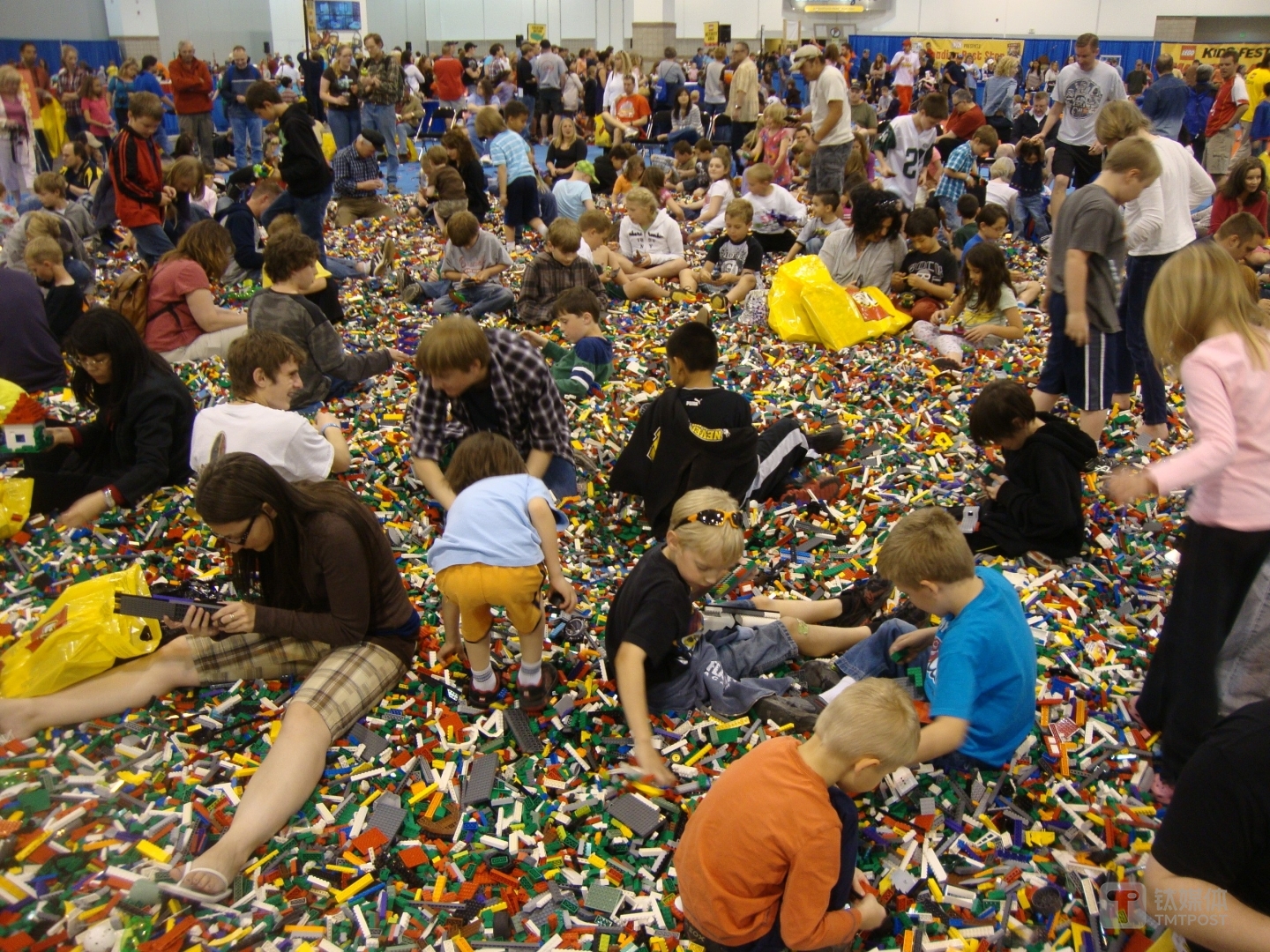 2015年美國(guó)丹佛的Lego Kidsfest樂(lè)高兒童節(jié)。圖片來(lái)源/wired.com