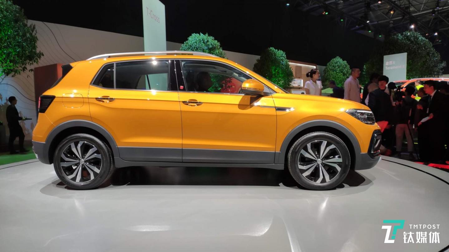 T-Cross 车侧