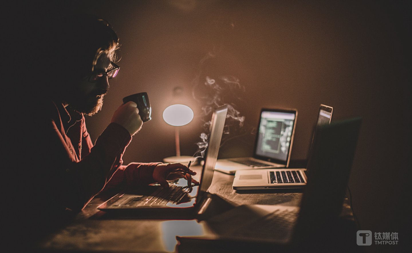 题图来自:视觉中国